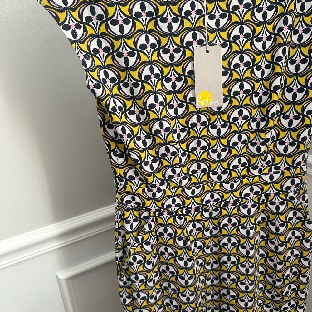 Boden Dress - Picture 3 of 6